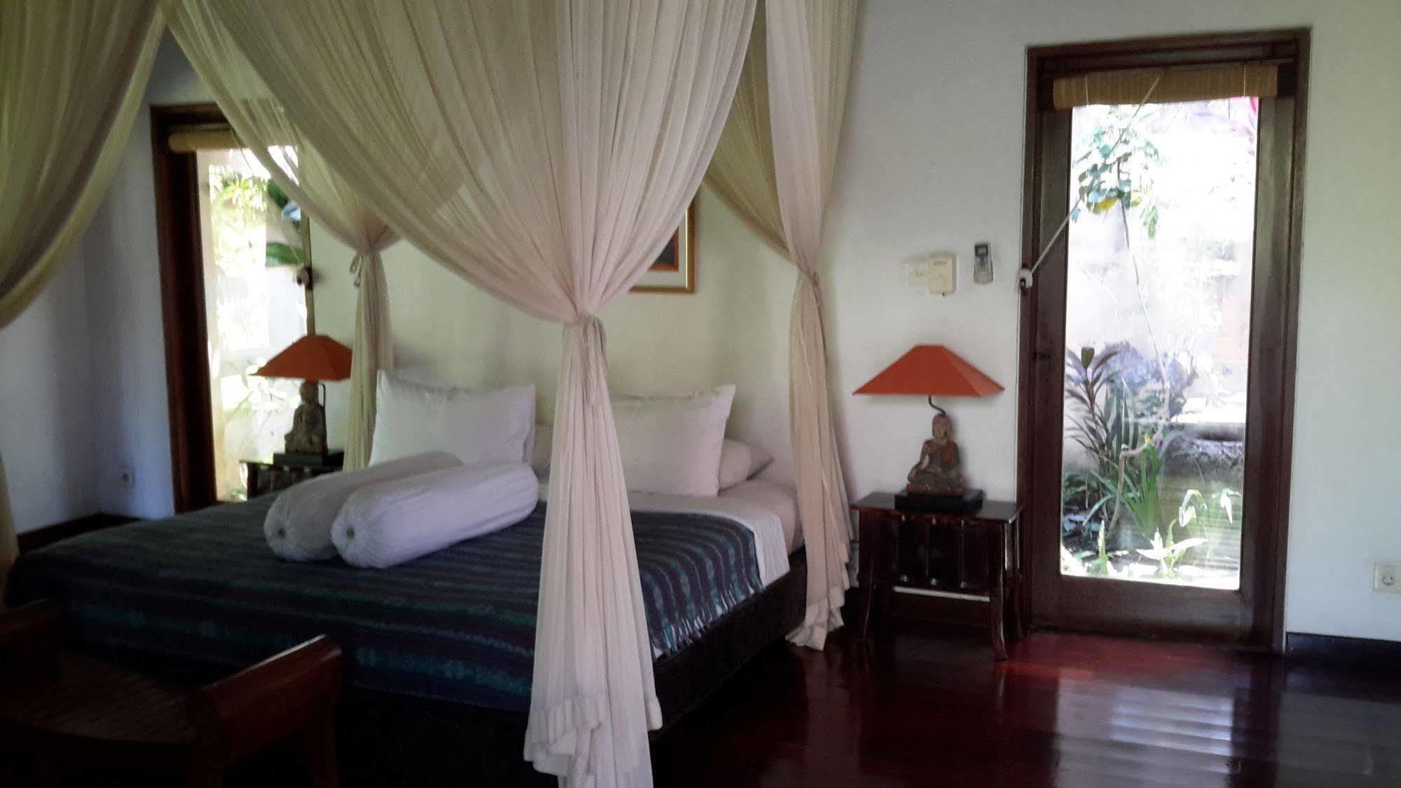 Villa Plawa Asri Seminyak Exterior foto